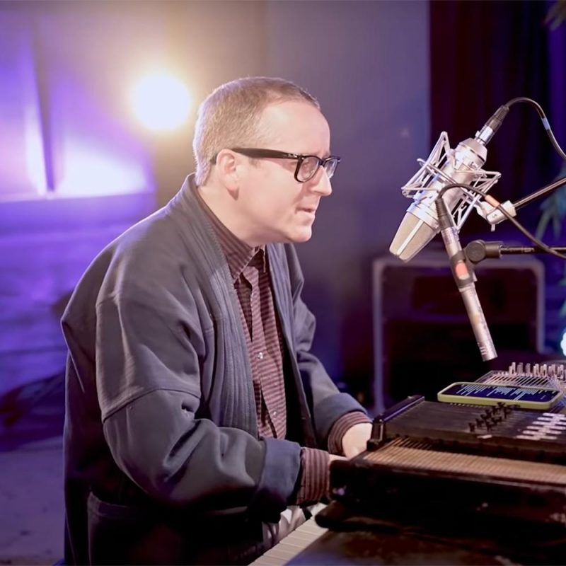 WATCH: Alexis Taylor Vinyl Session