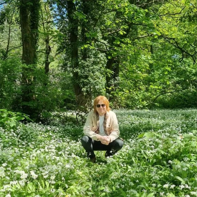 A Word With Carwyn Ellis – Hey (28/04/2025)