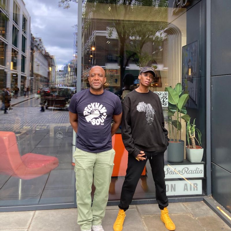 Wah Wah 45s #016 with Handson Family covering for Dom Servini (23/04/2025)