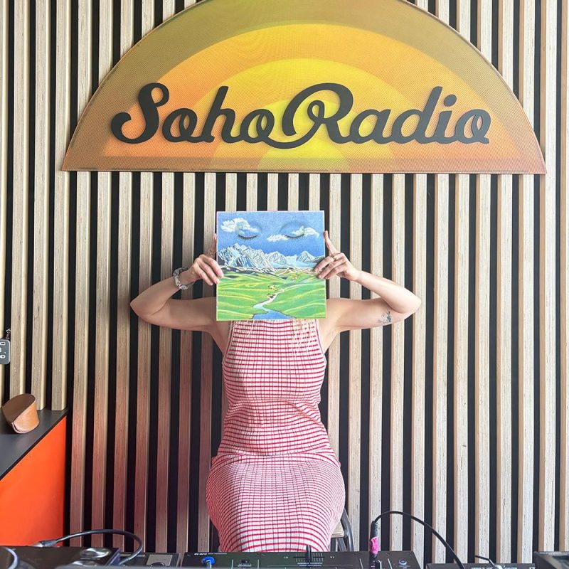 Little Trouble Girls feat. Deb Googe (21/06/2024)