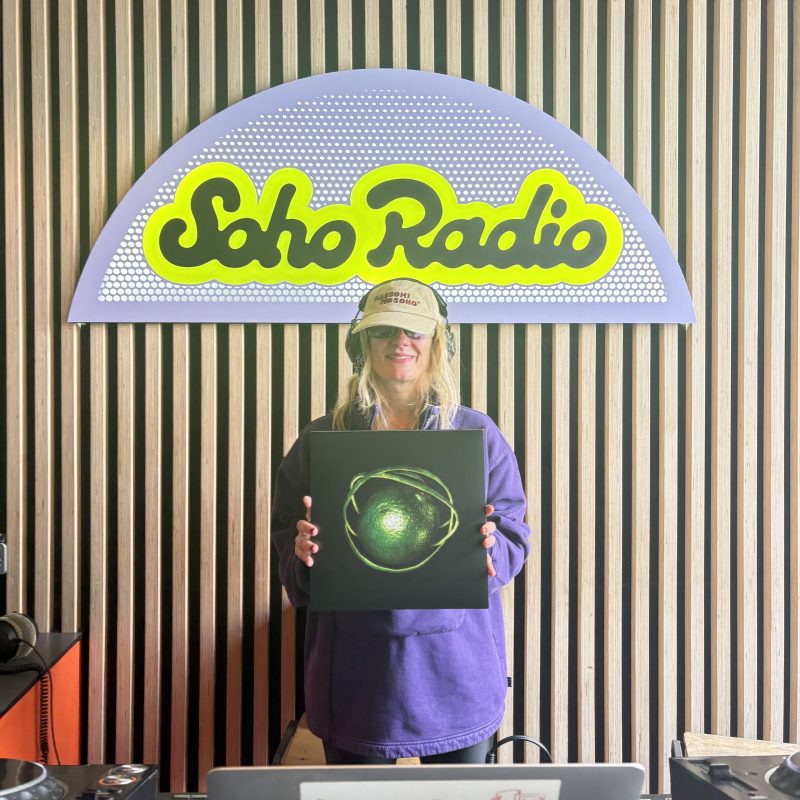 Little Trouble Girls feat. Gwenno Saunders (13/09/2025)