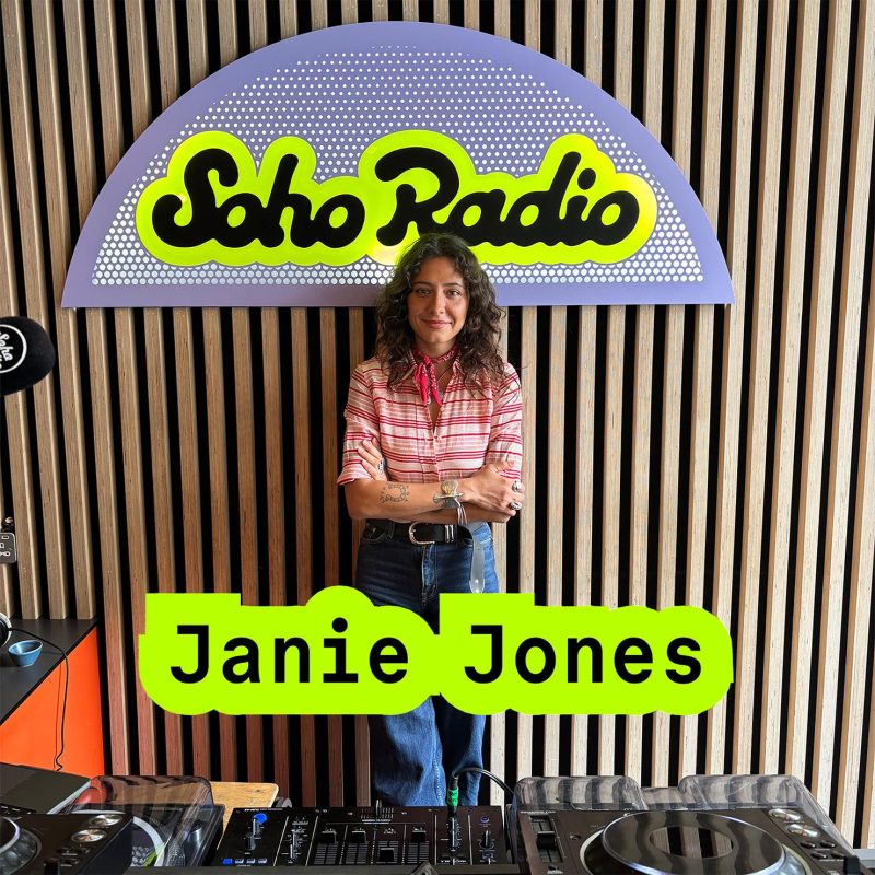 Janie Jones (20/08/2025)